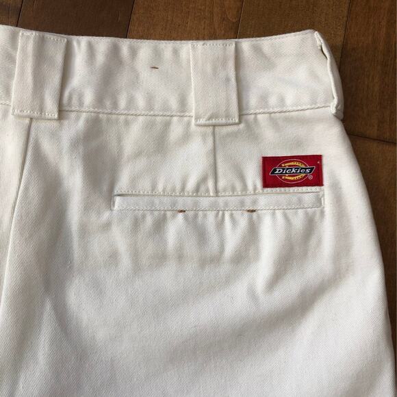 Dickies Girl Juniors' High Rise Fray white shorts size 7 28 waist - Picture 7 of 10